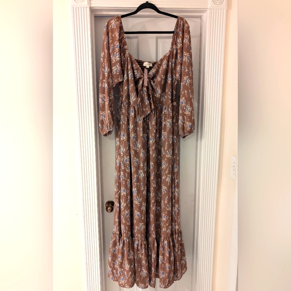 NWT Floral Brown Maxi Dress